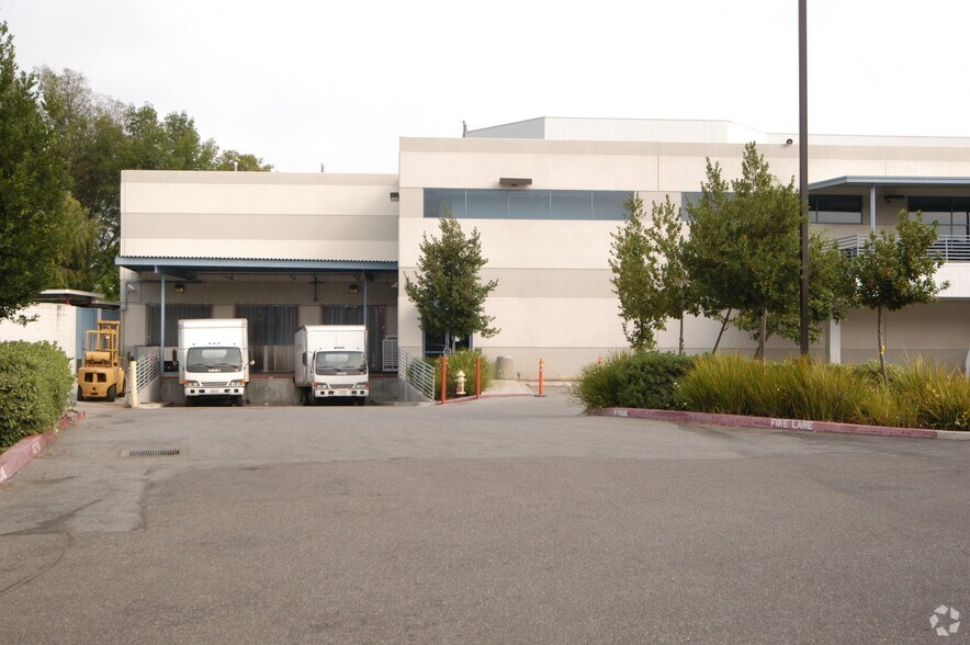 More Photos Of 2243 Lundy Ave, San Jose Manufacturing For Lease