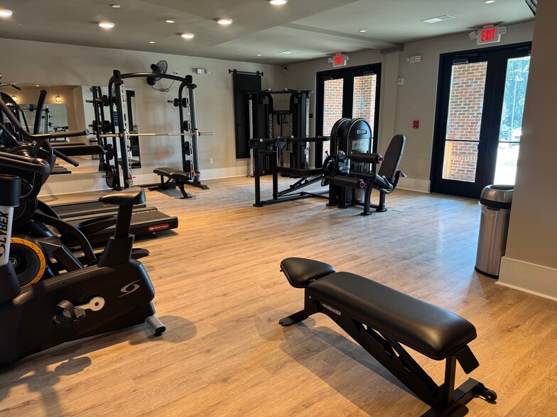 More Photos Of 222 S Main St, Mooresville Apartments For Sale