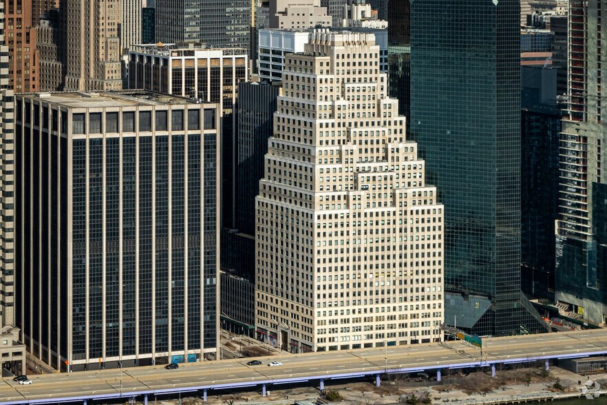 Primary Photo Of 120 Wall St, New York Office For Lease