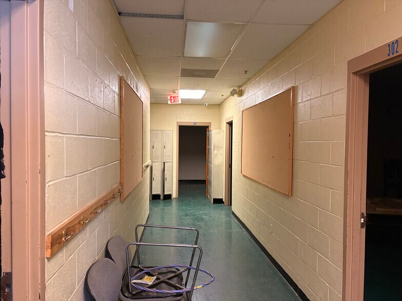 More Photos Of 1151 Flat Shoals Rd SE, Conyers Light Distribution For Lease