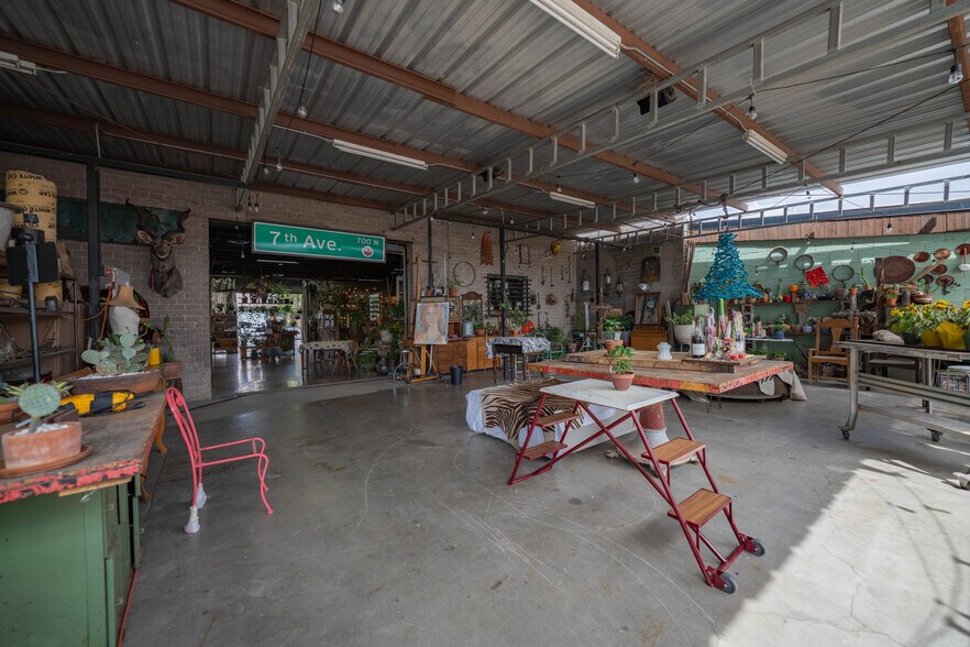 More Photos Of 1109 Grand Ave, Phoenix Storefront For Sale