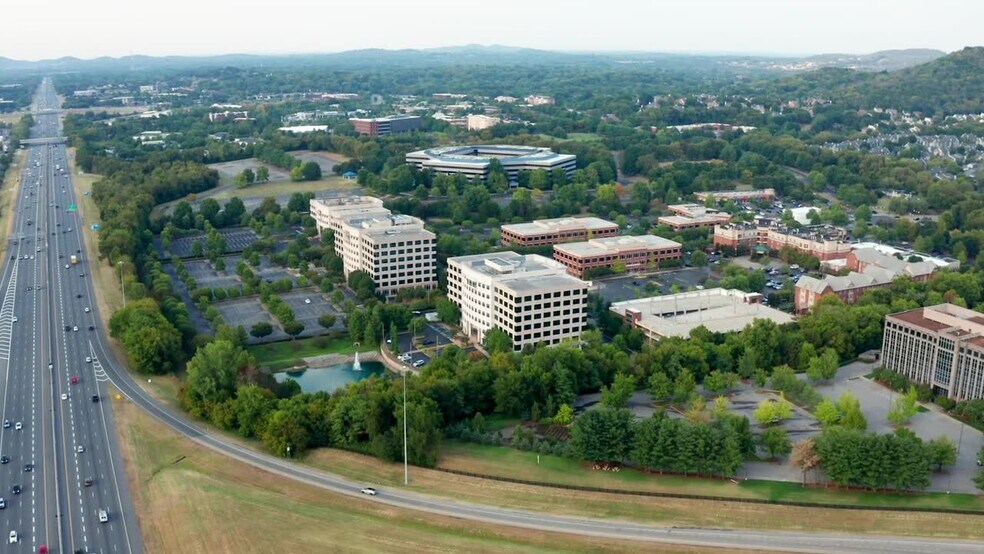 More Photos Of 5000 Meridian Blvd, Franklin Unknown For Lease