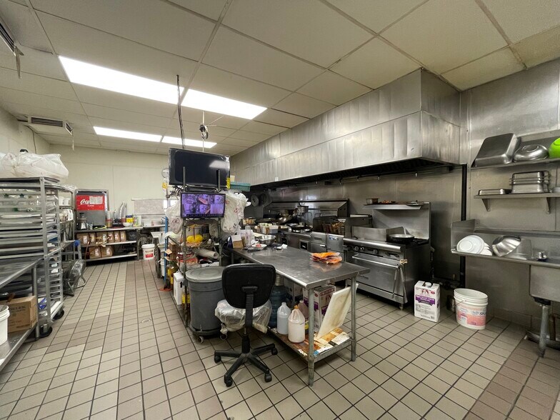 More Photos Of 912-980 S Euclid St, Anaheim Restaurant For Lease