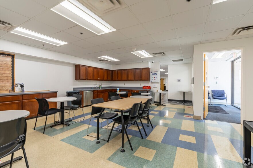 More Photos Of 1200-1250 Eisenhower Pl, Ann Arbor Research And Development For Sale