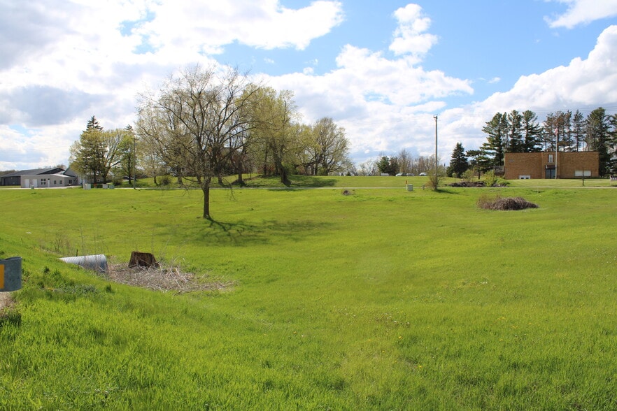 More Photos Of W771 Armstrong Rd, Campbellsport Apartments For Sale