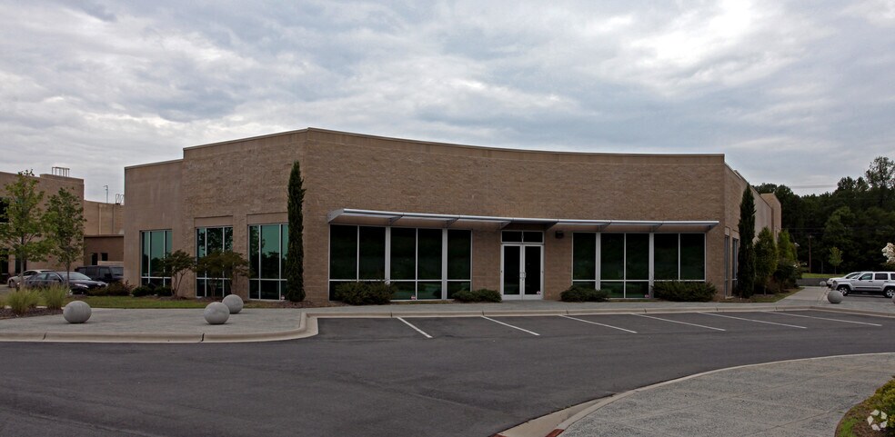 More Photos Of 7025 Northwinds Dr NW, Concord Office For Lease
