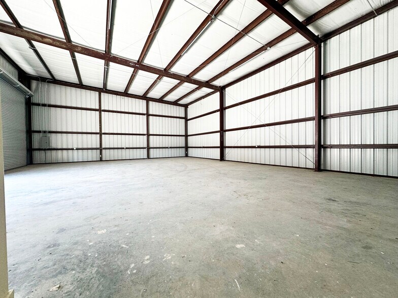 More Photos Of 14625 Minetta St, Houston Unknown For Lease