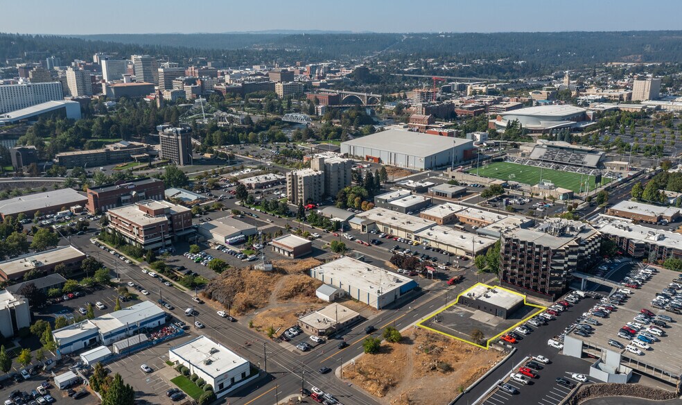 More Photos Of 230 W Boone Ave, Spokane Service For Lease