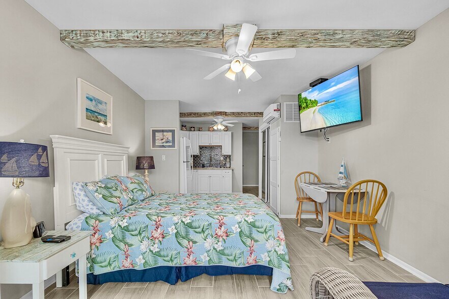 More Photos Of 3226 Stringfellow Rd, Saint James City Apartments For Sale