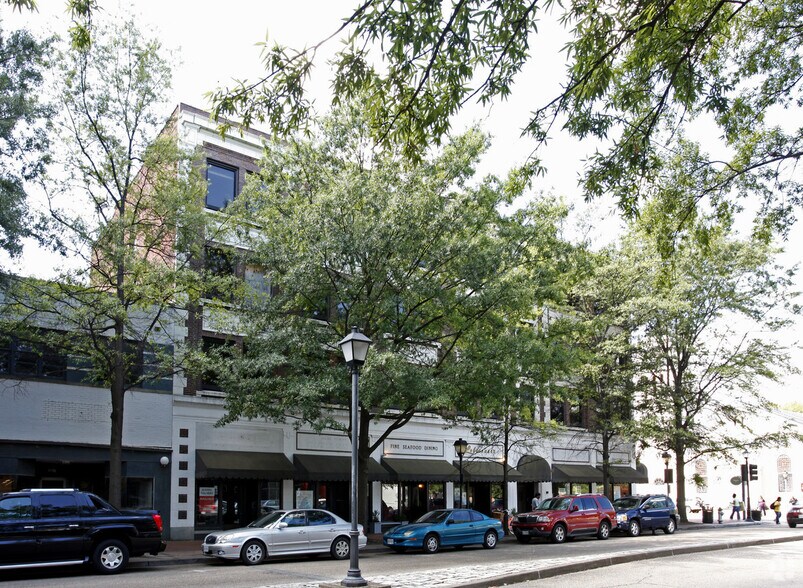 More Photos Of 325-341 High St, Portsmouth Specialty For Lease