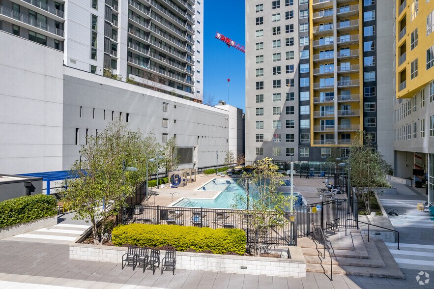 More Photos Of 930 Spring St NW, Atlanta Apartments For Lease