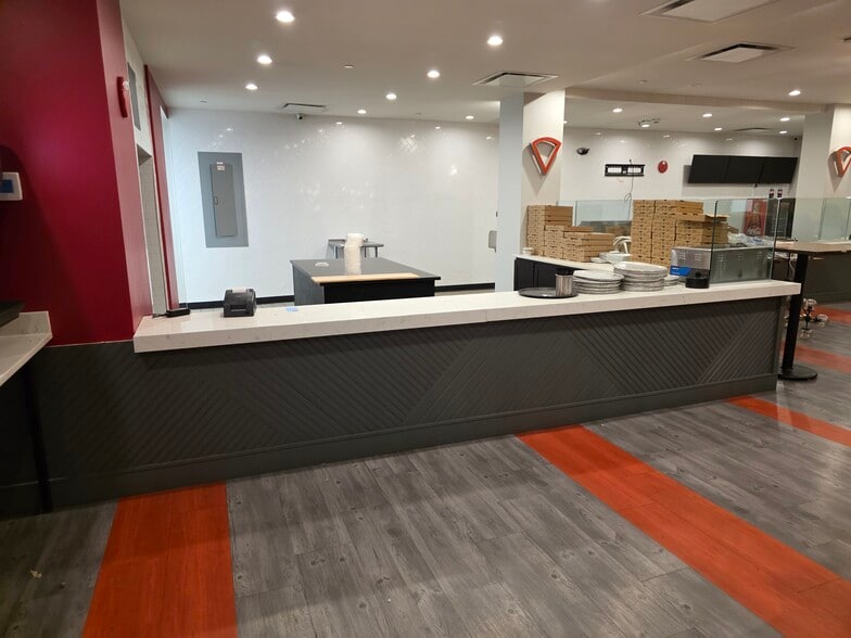 More Photos Of 50 Franklin St, Worcester Apartments For Lease