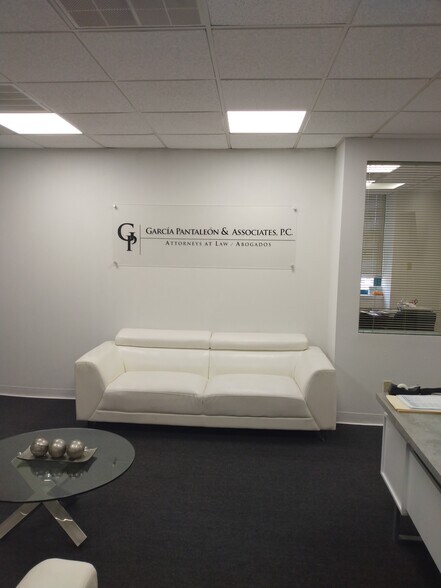 More Photos Of 35 Journal Sq, Jersey City Coworking Space