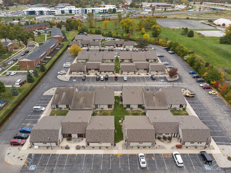 More Photos Of 5933 Stoney Creek Dr, Fort Wayne Office Residential For Sale