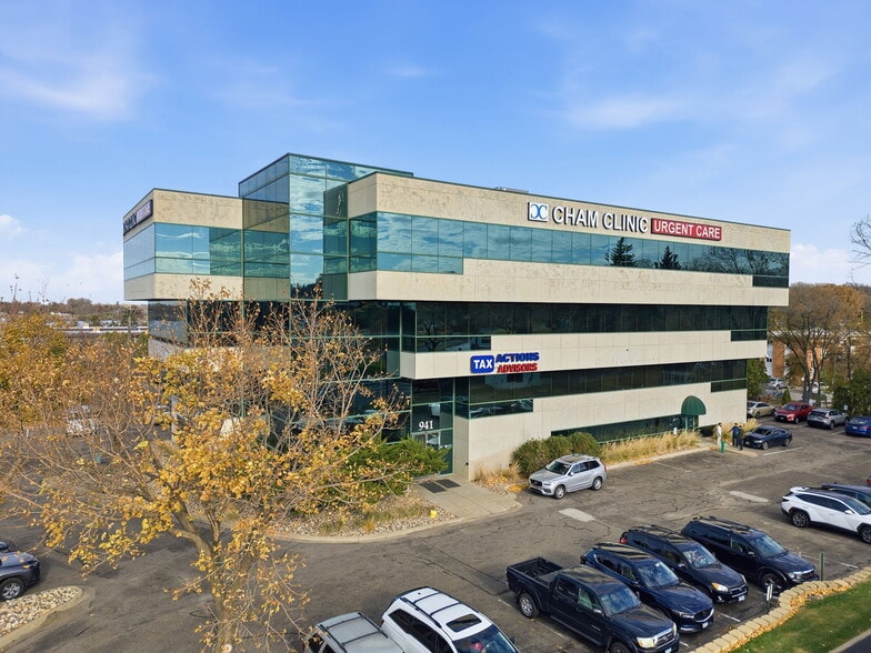 More Photos Of 941 Hillwind Rd NE, Minneapolis Medical For Sale