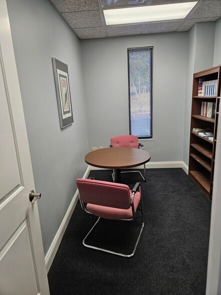 More Photos Of 10855 Indeco Dr, Cincinnati Office For Sale