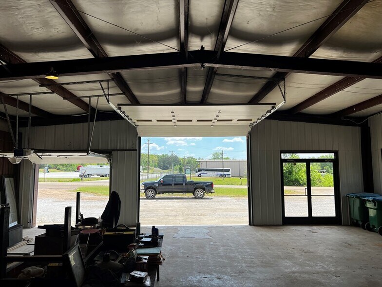 More Photos Of 180 Highway 7, Grenada Specialty For Sale