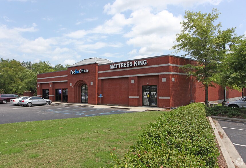 More Photos Of 3260 Galleria Cir, Birmingham Freestanding For Lease