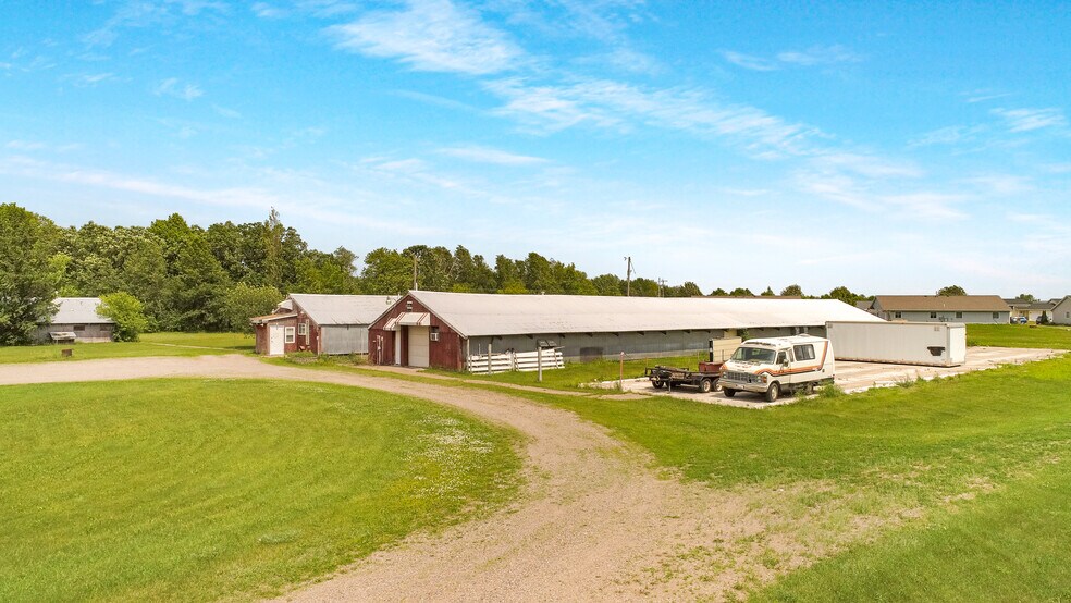 More Photos Of 4263 N Prairie View Rd, Lake Hallie Storefront Retail Office For Sale