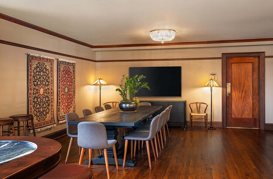 More Photos Of 2310 Park Ave, Detroit Sports And Entertainment For Sale