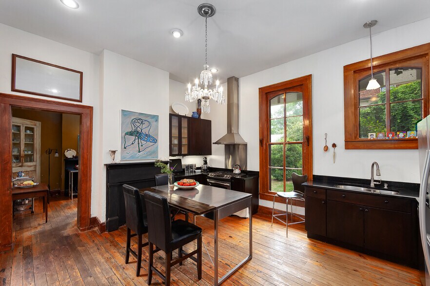 More Photos Of 204 E Deaderick St, Jackson Land For Sale