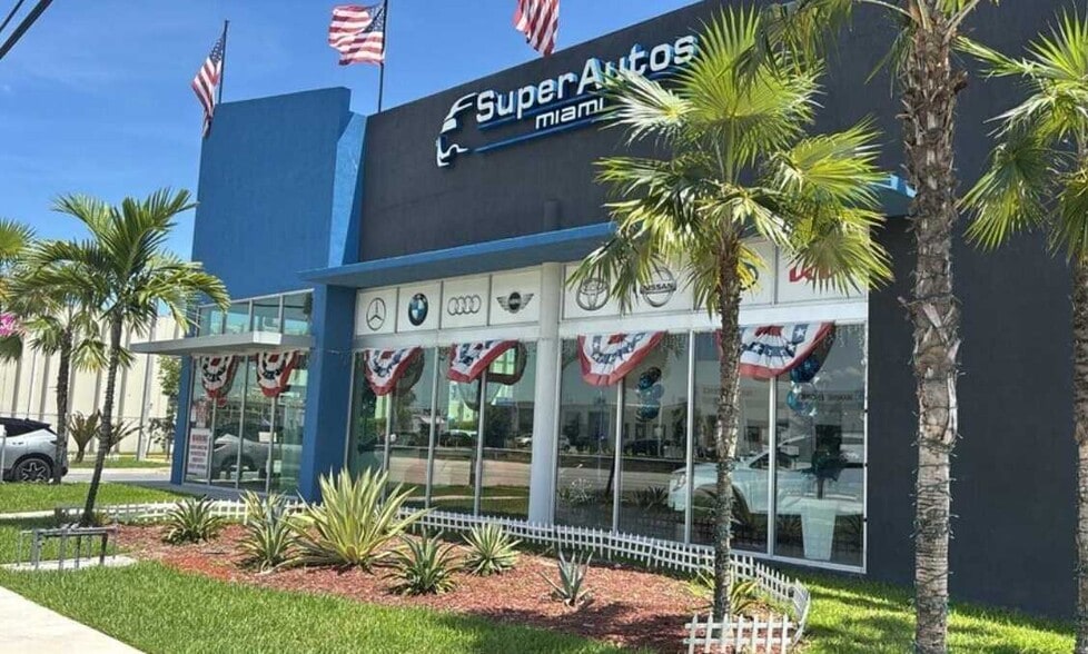 More Photos Of 8470 NW 58th St, Doral Auto Dealership For Sale