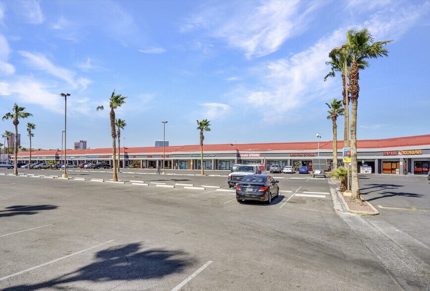 More Photos Of 860 E Twain Ave, Las Vegas Unknown For Lease