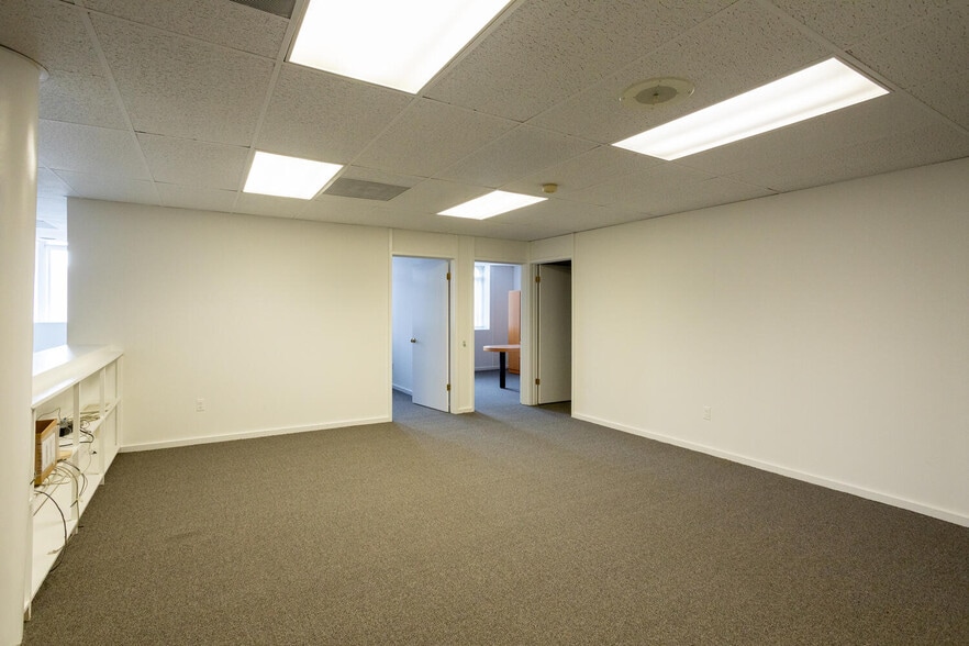 More Photos Of 17-19 Marble Ave, Pleasantville Storefront Retail Office For Sale