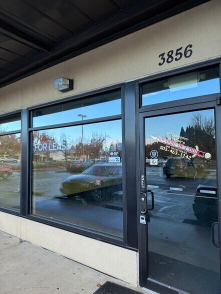 More Photos Of 3830-3860 River Rd N, Keizer Unknown For Lease