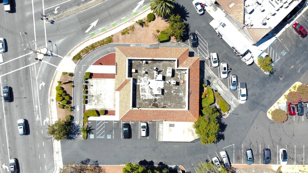 More Photos Of 1001 Veterans Blvd, Redwood City General Retail For Sale