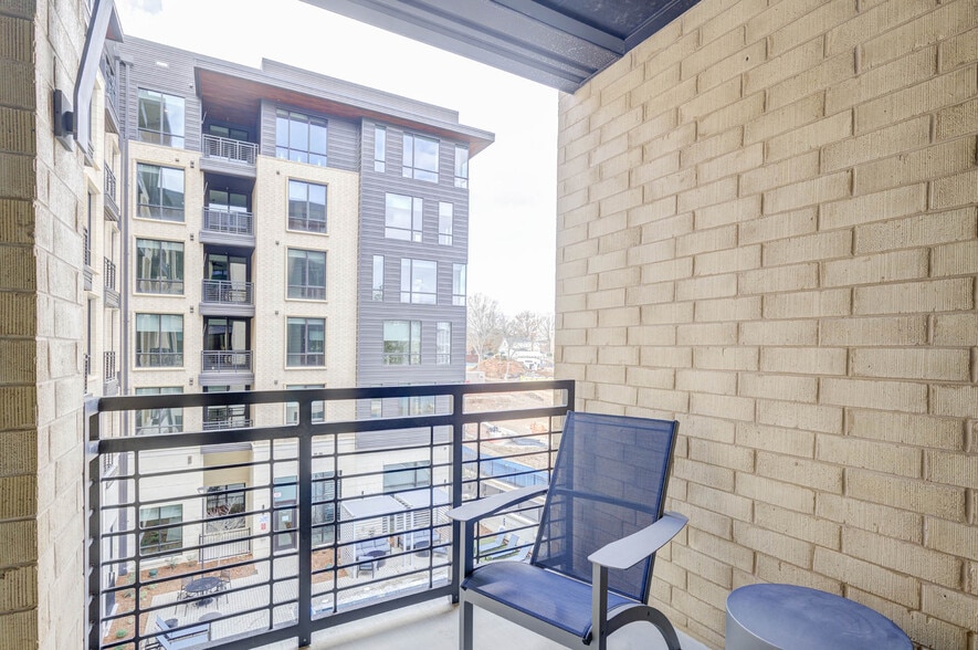 More Photos Of 352 S Walker St, Cary Apartments For Lease