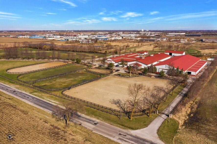 More Photos Of 9436 W Steger Rd, Frankfort Horse Stables For Sale