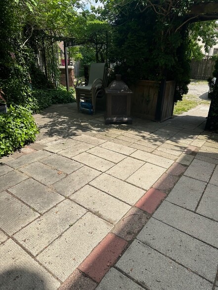 More Photos Of 4165 Tecumseh Rd E, Windsor General Retail For Sale