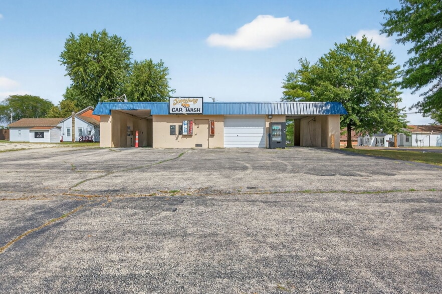 More Photos Of 115 E Booneslick Rd, Jonesburg Carwash For Sale