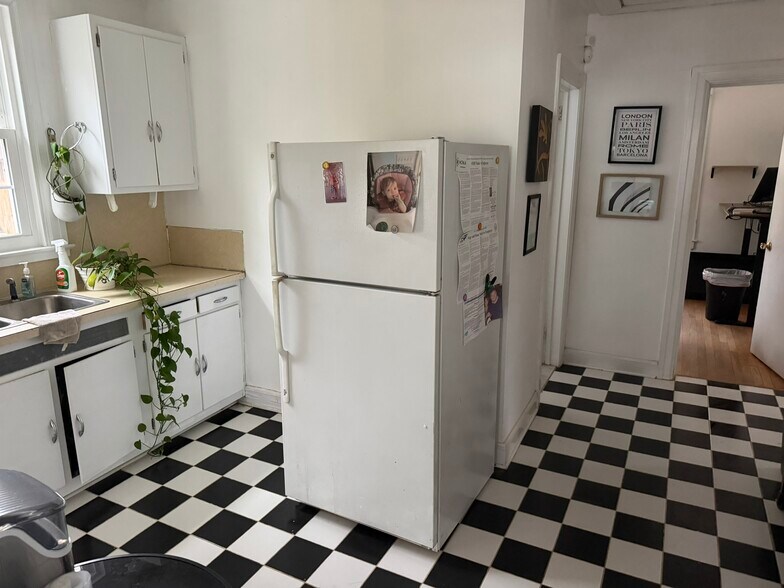 More Photos Of 2603 W Carver St, Durham Office For Lease