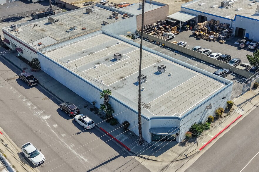 More Photos Of 2000 S Myrtle Ave, Monrovia Service For Lease