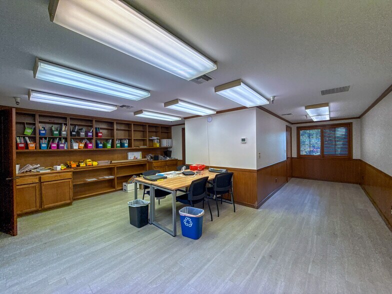 More Photos Of 101 Wikiup Dr, Santa Rosa Office For Sale