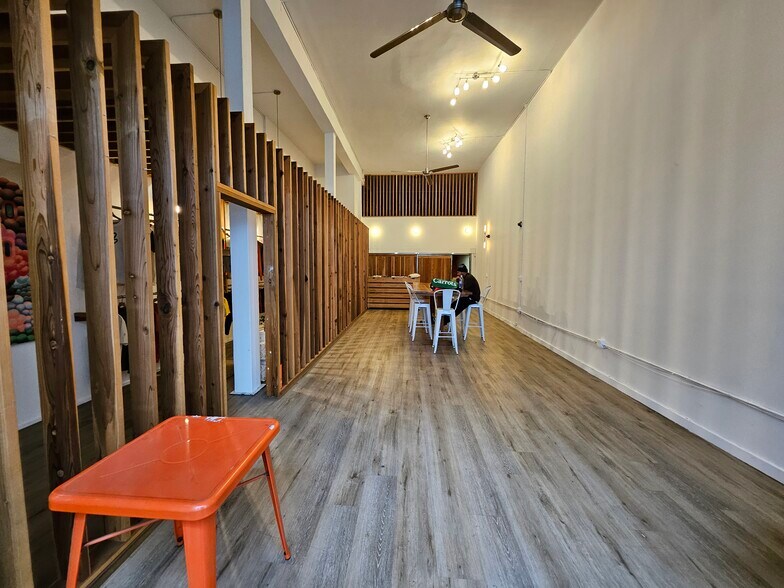 More Photos Of 3408 W Washington Blvd, Los Angeles Storefront Retail Office For Lease