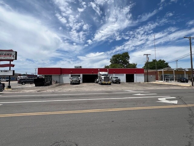 More Photos Of 105 W Veterans Memorial Blvd, Killeen Auto Repair For Sale