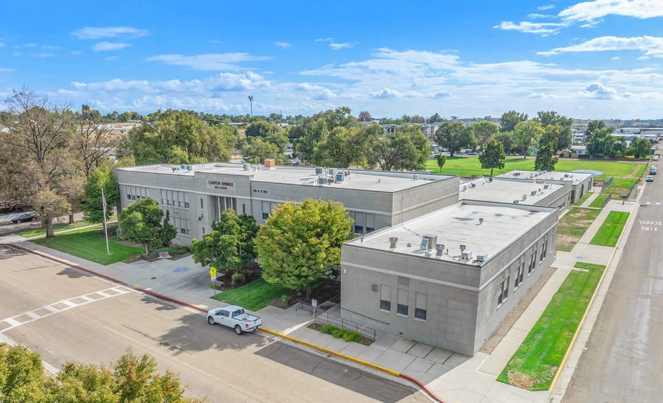 More Photos Of 503, 511, & 516 N 11th Avenue & E. Elgin Street, Caldwell Schools For Sale