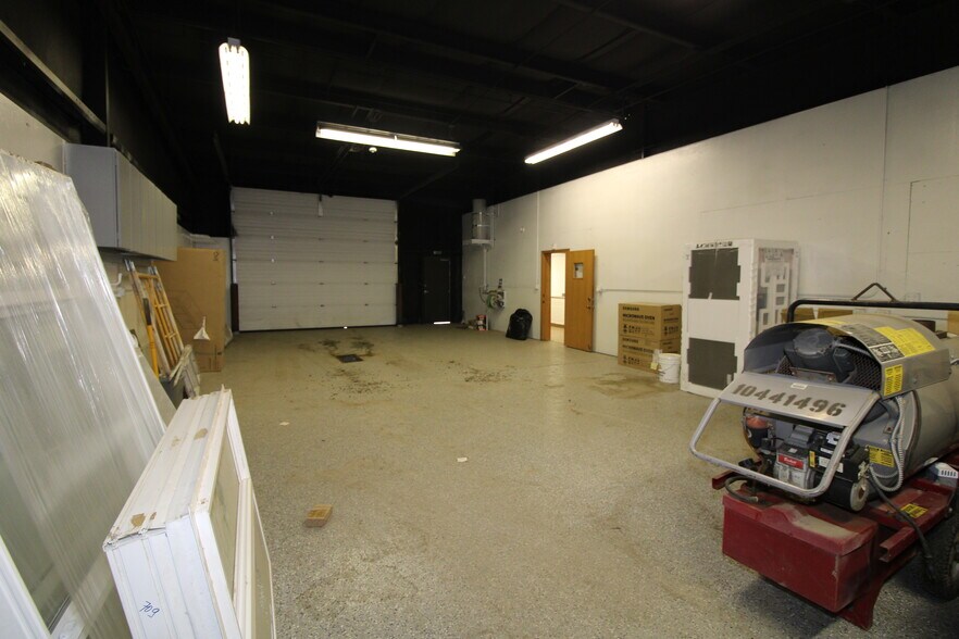 More Photos Of 6008 Highway 2 E, Minot Showroom For Sale