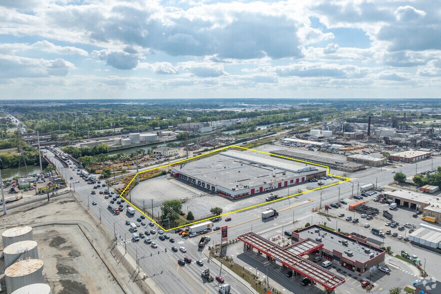 More Photos Of 3900 S Cicero Ave, Cicero Warehouse For Sale