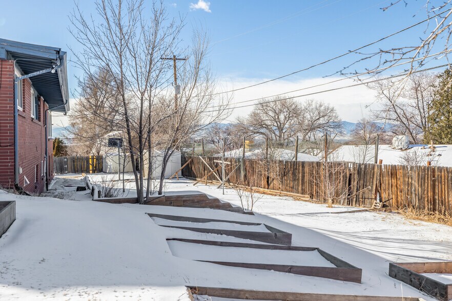 More Photos Of 8221 Bradburn Dr, Westminster Office For Sale