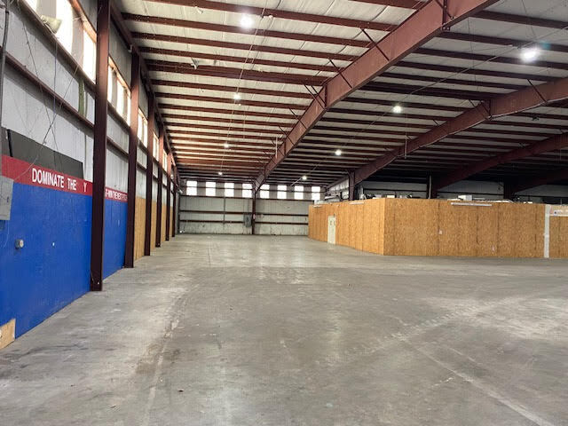 More Photos Of 600 Deer Cross Ct E, Madisonville Warehouse For Lease