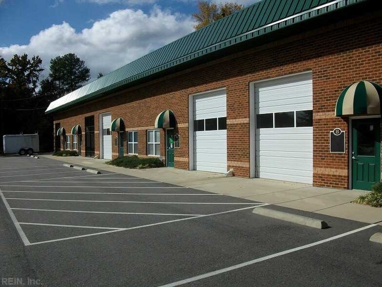 More Photos Of 316 Old York Hampton Hwy, Yorktown Flex For Sale