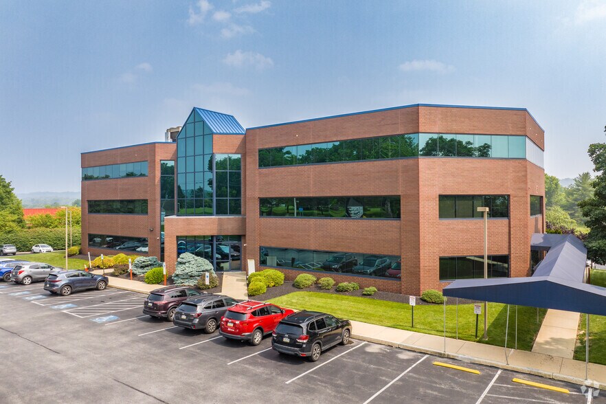 More Photos Of 470 John Young Way, Exton Unknown For Lease