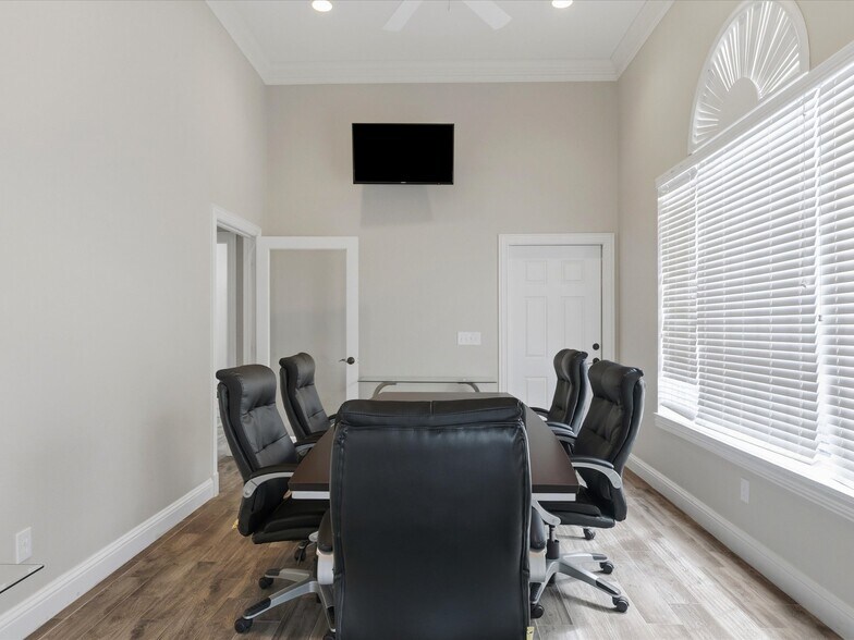 More Photos Of 2840 Keller Springs Rd, Carrollton Medical For Sale