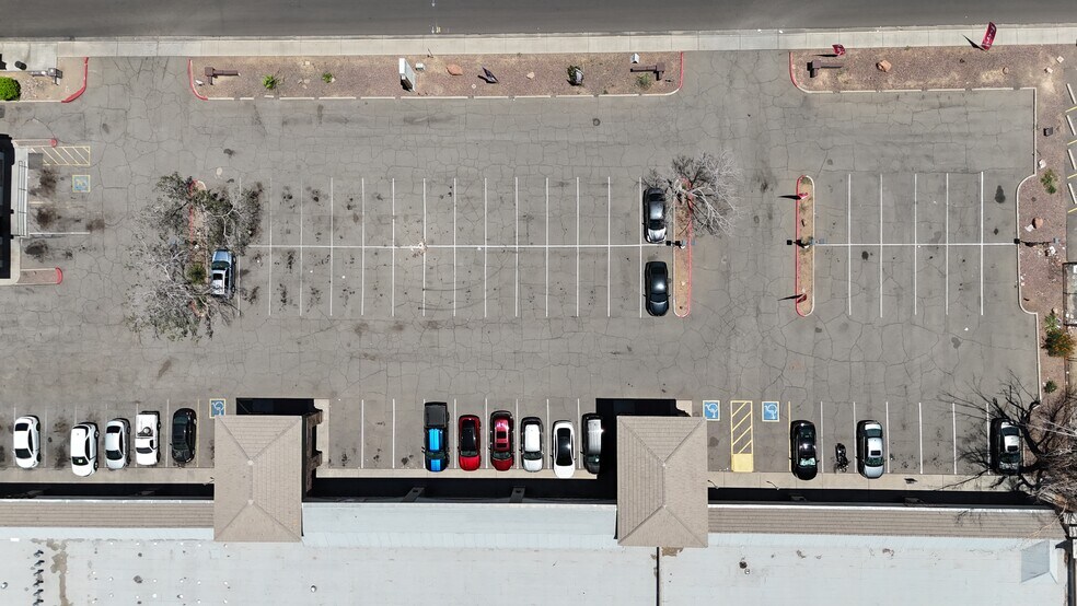 More Photos Of N 12426-12452 Dr, Phoenix General Retail For Sale