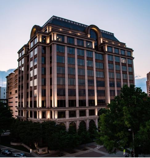 More Photos Of 110 Franklin Rd Se, Roanoke Office For Lease