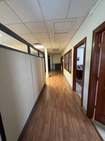 More Photos Of 400 Prestige Park Dr, Hurricane Office For Lease